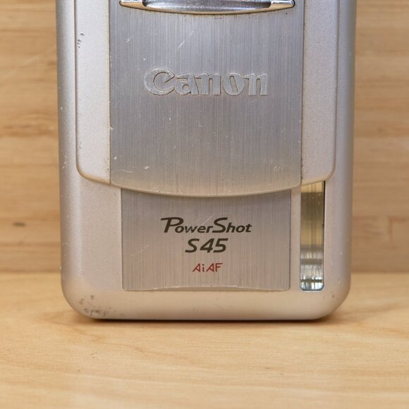 Vintage Canon PowerShot S45 4MP Digital Camera w/ 3x Optical Zoom, Made in Japan - Picture 3 of 9